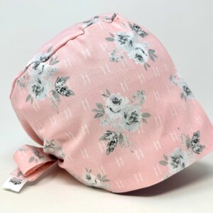 No Tariff (US/CA) - Scrub Cap - Grey Floral on Pink - Floral Pixie for Women - MimiScrubHats