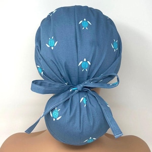 No Tariff (US/CA) - Ponytail Scrub Cap - Sea Turtle on Ocean Blue - Scrub Cap/Hat - MimiScrubHats