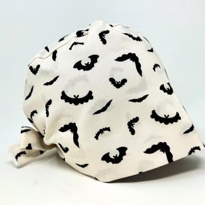 No Tariff (US/CA) - Spooky Bats B - Cute Animal Pixie - MimiScrubHats