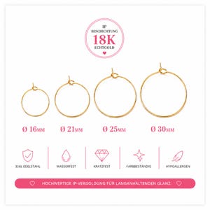 Könnte beinhalten: Vier goldene Creolen mit Durchmessern von 16mm, 21mm, 25mm und 30mm. Der Text lautet IP BESCHICHTUNG 18K ECHTGOLD, 316L EDELSTAHL, WASSERFEST, KRATZFEST, FARBBESTÄNDIG, HYPOALLERGEN und HOCHWERTIGE IP-VERGOLDUNG FÜR LANGANHALTENDEN GLANZ.