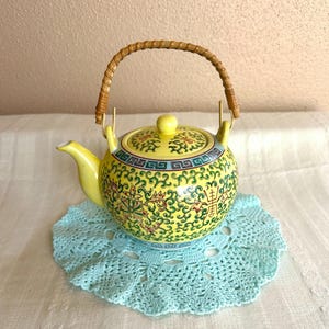 Vintage Teapot Japanese Rattan Handle