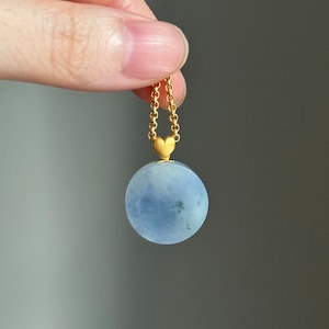 Colgante redondo morado jadeíta de jade de 18k