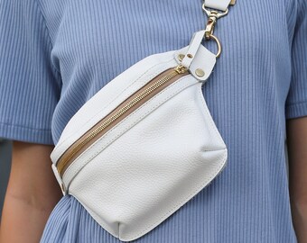 Crossbody Bag, Handmade Leather Hip Bag, White Hip Bag, Leder Bauchtasche für Frauen, HandmadeFanny Bag, Hands Free Bag, Gürteltasche Leather