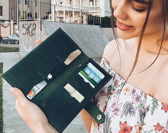 Personalized Wallet Women, Womens Wallet, Wallet Leather, Full Grain Leather Wallet, Green Bottle Leather Wallet,Womens Gift, Christmas Gift