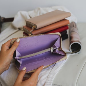 Leder Damen Geldbörse mit Geldbörse, personalisierte Leder Geldbörse mit Gravur, benutzerdefinierte Geldbörse mit Kartenhalter, Ledertasche für Damen