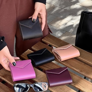 Frauen Geldbörse mit Münzfach, kleine Leder Geldbörse für Frauen als Geschenk für sie, personalisierte Geldbörse als Frau Geschenk, Leder Portemonnaie Geldbörse