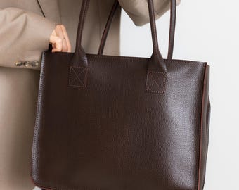 Brown Womens Faux Leather Shoulder Tote, Large Eco Leather Work Bag, Everyday Shopper Fits A4, Spacious Office Handbag with Pouch