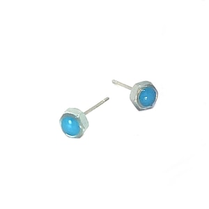 Metal nut earring studs