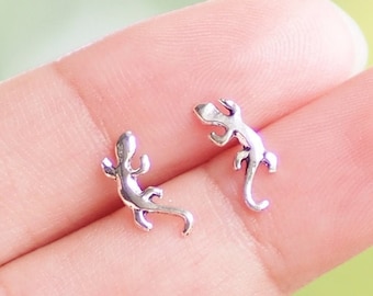 925 Silver Lizard Earrings Gecko Lizard jewelry Small earrings Animal Jewelry / BK97P