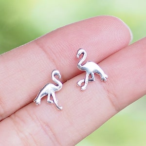Flamingo Stud Earrings, Animal Earrings, Bird Earrings, Summer Jewelry, Gift idea / BK113P