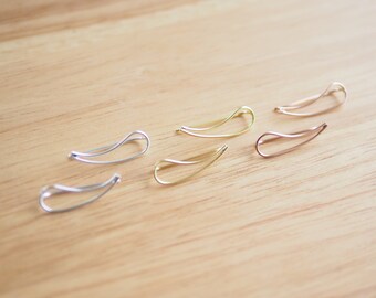 Angle Wing Ear climber, Wing Outline Earrings, Feather Earrings, Minimal ear climber, Gift idea / EE19