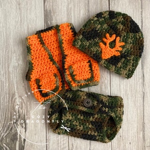 CROCHET PATTERN Baby Hunting Outfit, 0-12 Months Pattern, Baby Camo, Baby Diaper Cover, Baby Hunter Costume, Crochet Baby Gift, PDF Download
