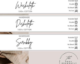 Op de afbeelding: Drie printbare labels voor handgemaakte washandjes, theedoeken en schuursponsjes. Elk label bevat de productnaam, "Handgemaakt", "100% katoen" en wasinstructies. De labels zijn ontworpen met een eenvoudige, moderne esthetiek.