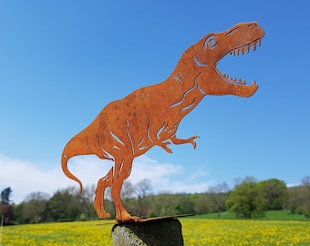 Rusty Metal T-Rex Dinosaur Fence Post Topper - Garden Ornaments - Art - Raptor - Dino - Jurassic Park