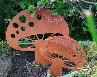 Metal Rusty Toadstools - Mushrooms - Art - Fairy Garden - Pagan Gift - Faerie Gift - Pixie Gift - Celtic Gift