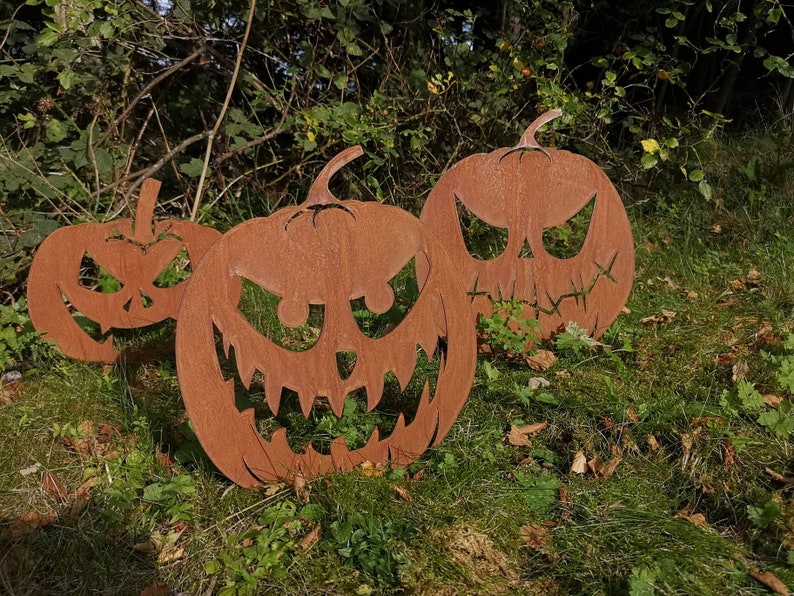 Rusty Metal Halloween Pumpkins pk4 / Jack O Lantern / Halloween Garden Decoration / Garden Sculpture / Halloween Yard Art image 6