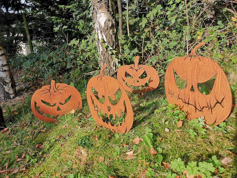 Rusty Metal Halloween Pumpkin / Jack O Lantern / Halloween Garden Decoration / Garden Sculpture / Halloween Yard Art / Halloween Candle image 5