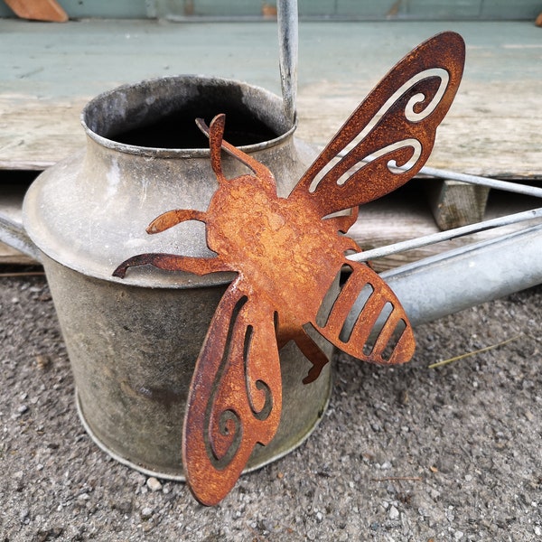 Large Rusty Metal Honey Bee- Rusty Insect - Pagan Garden Gift - Rusty Bee - Bee Gift - Garden Fence Ornament - Bumble bee
