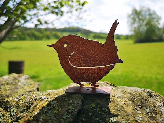 Rusty Metal Wren - Steel Wren Decoration - Jenny Wren - Rusty Bird - Wild Bird Art - Woodland Creatures  - Garden Decor