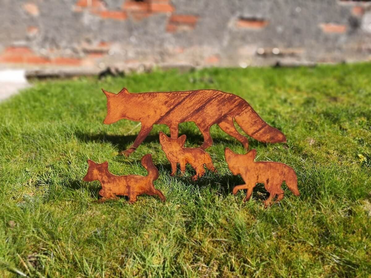 Rusty Metal Family of Foxes Garden Ornaments Art Fox Gift Steel