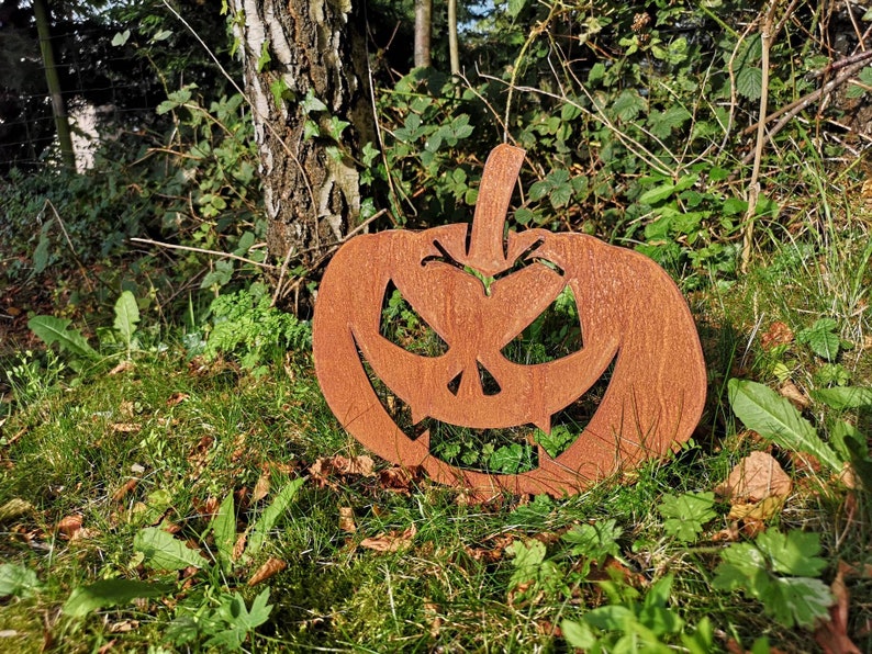 Rusty Metal Halloween Pumpkin / Jack O Lantern / Halloween Garden Decoration / Garden Sculpture / Halloween Yard Art / Halloween Candle image 3