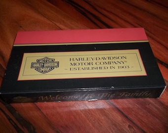 Harley - Davidson Motor Company , Welcome to the Family 1995 [VHS Tape]