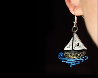 Quilling boat earrings