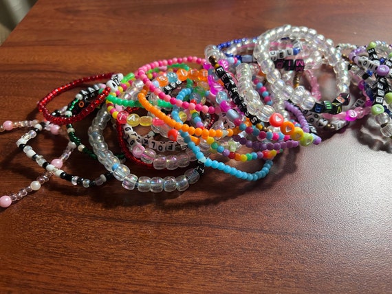 Taylor Swift Friendship Bracelets 10 Pack Braided and Beaded by Hand Eras  Friendship Bracelets Bracelets Customized 