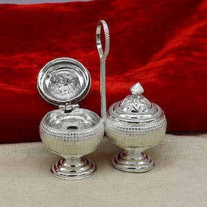Vintage design sterling silver trinket box, bet way to put tilak or kesar chandan tilak, puja kamandal for holding puja materials su182