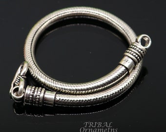 Vintage design pure 925 sterling silver handmade amazing snake chain flexible unisex bracelet jewelry from Rajasthan india sbr446