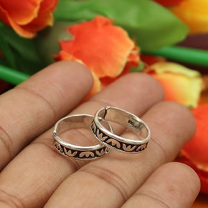 Silver foot clearance ring design