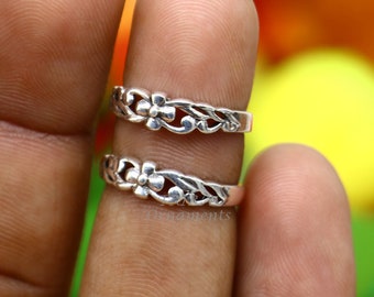 925 sterling silver uniquely handcrafted vintage style oxidized toe rings. best brides wedding jewelry tribal jewelry ytr14