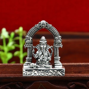 925 Sterling silver Idol lord Ganesha, Pooja Articles, Indian Silver Idols, handcrafted Ganesh statue sculpture Diwali puja gift Art03