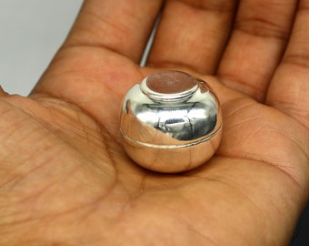 999 fine silver handmade gorgeous small idol's Prasad box, trinket box, container box, brides sindur box, solid silver article utensil sv183