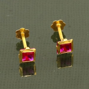 3MM/3.5/4mm single red stone 18kt yellow gold handmade square shape fabulous screw back stud earring or nose in unisex jewelry er122
