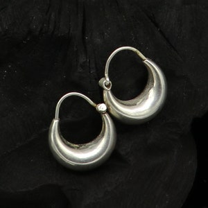 Pure 925 sterling silver handmade hoops kundal earring, excellent designer fancy daily use hook earring ear wire tribal vintage jewelry s891