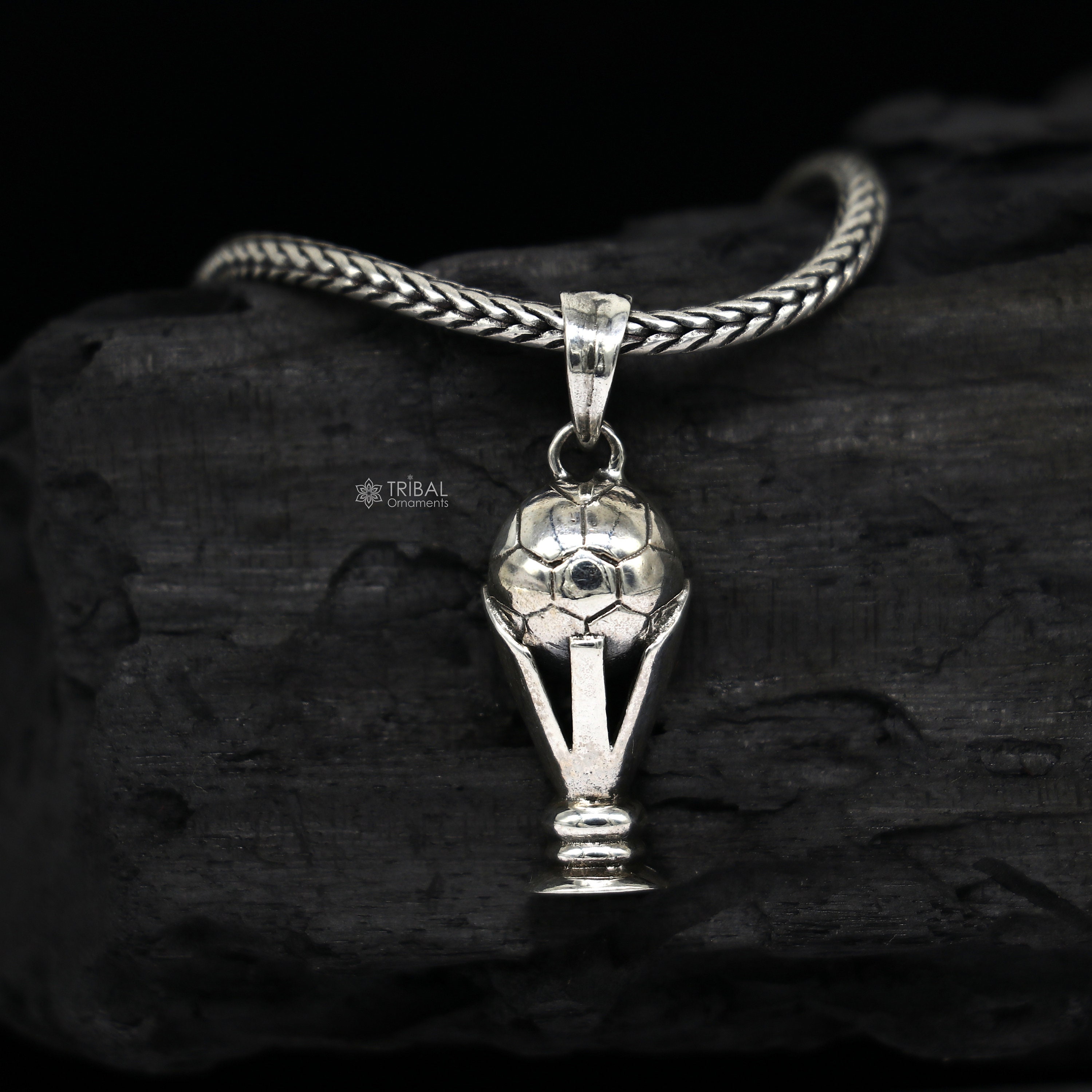 925 Sterling Silver Unique Design FIFA TROPHY Pendant Wheat Chain