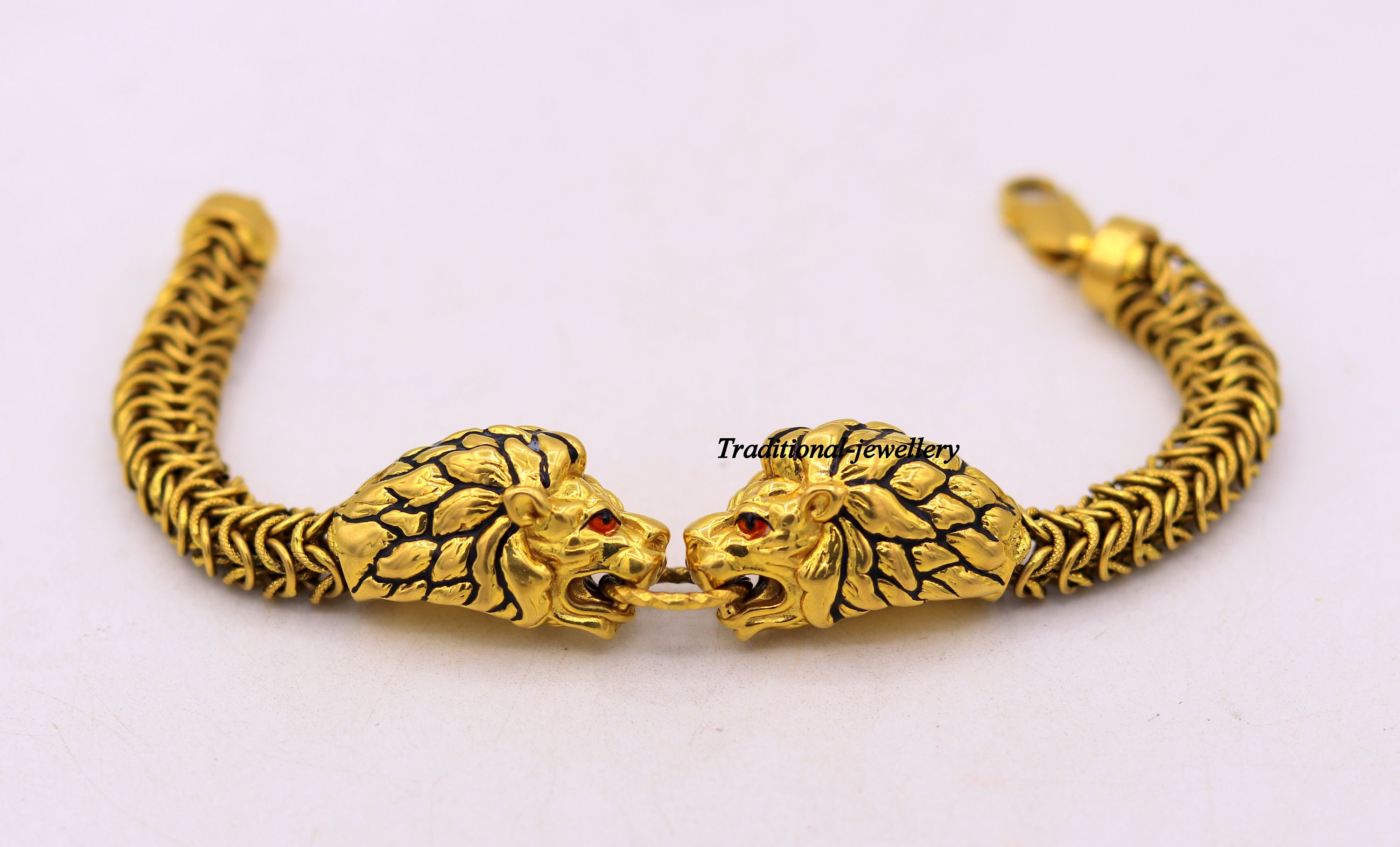 Bracciale A Fascia Con Due Teste Di Leone E Ghepardo – Cristalli Scintillanti, Placcato Oro – Trillion London – Elegante Per Feste E Matrimoni