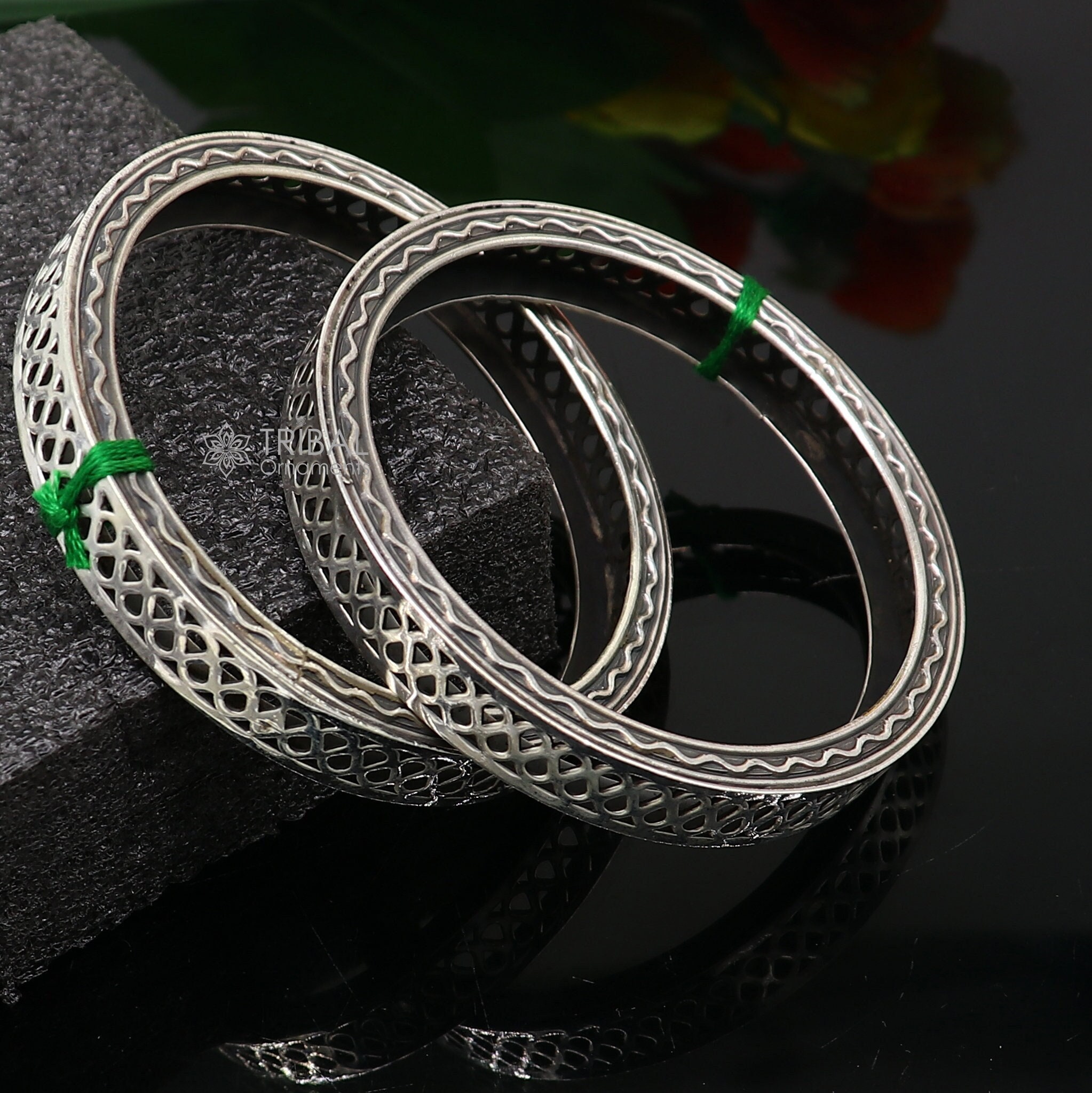 Silver chudiyan shop price