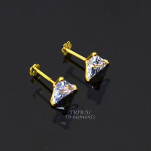 6mm 18kt yellow gold handmade single stone Triangle shape stud earring cartilage earring customized unisex screw back stud jewelry er147