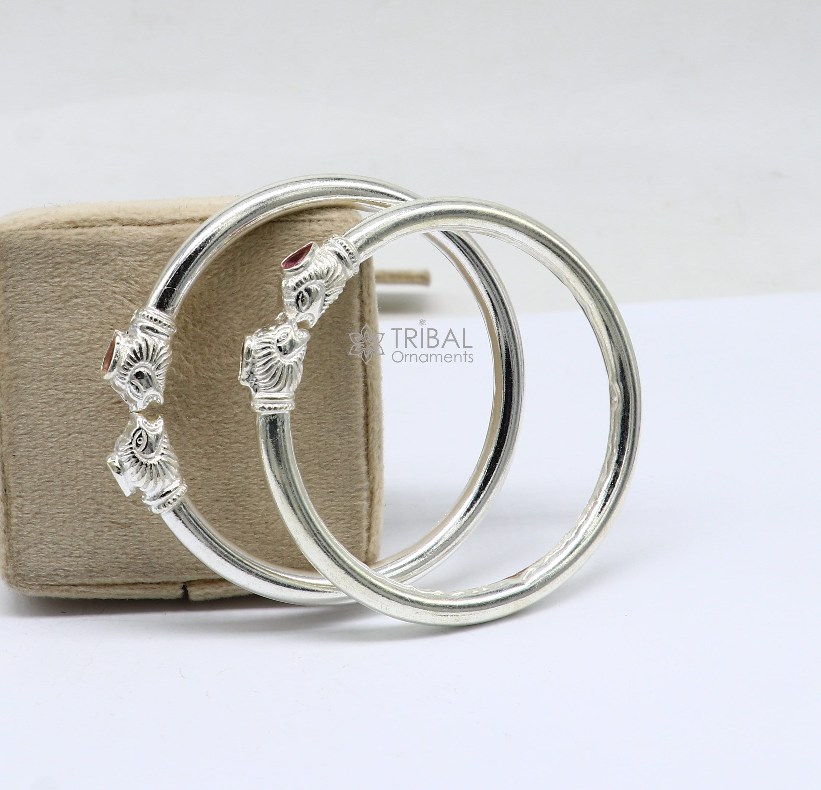 Kada store new designs