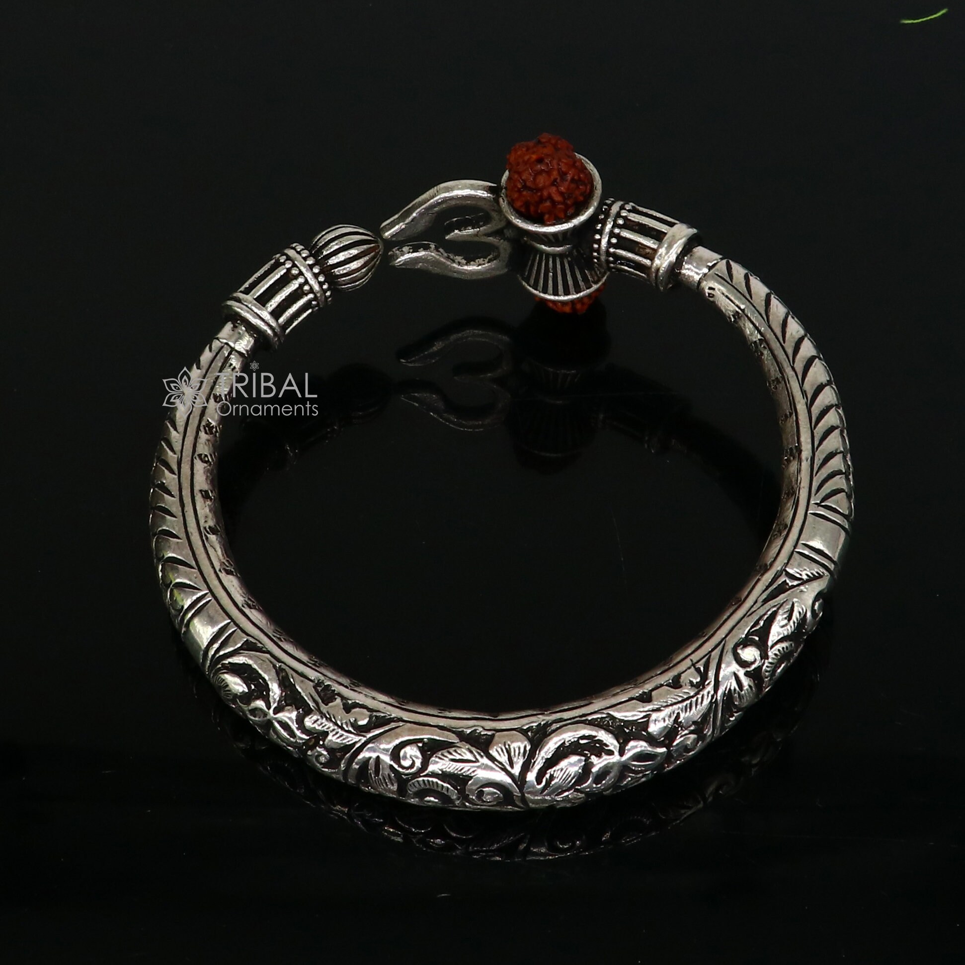 925 Sterling Silver Handmade Vintage Style Chitai Work Lord