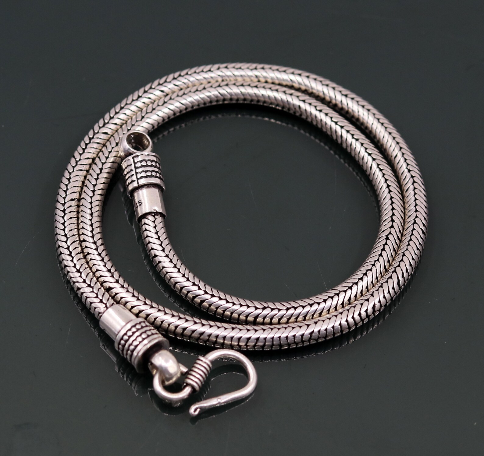 Vintage Design 925 Sterling Silver Handmade 23