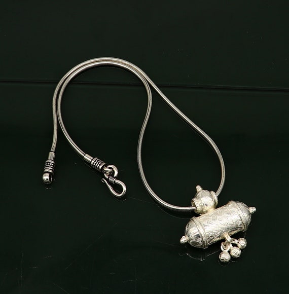 Vintage Design Antique Handmade Sterling Silver Gorgeous