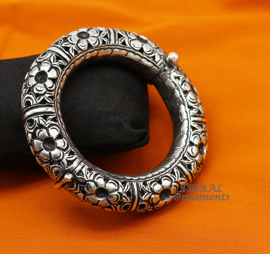 925 Sterling Silver Handmade Chitai Work Bangle Bracelet 925 Sterling Silver Handmade Chitai Work Bangle Bracelet