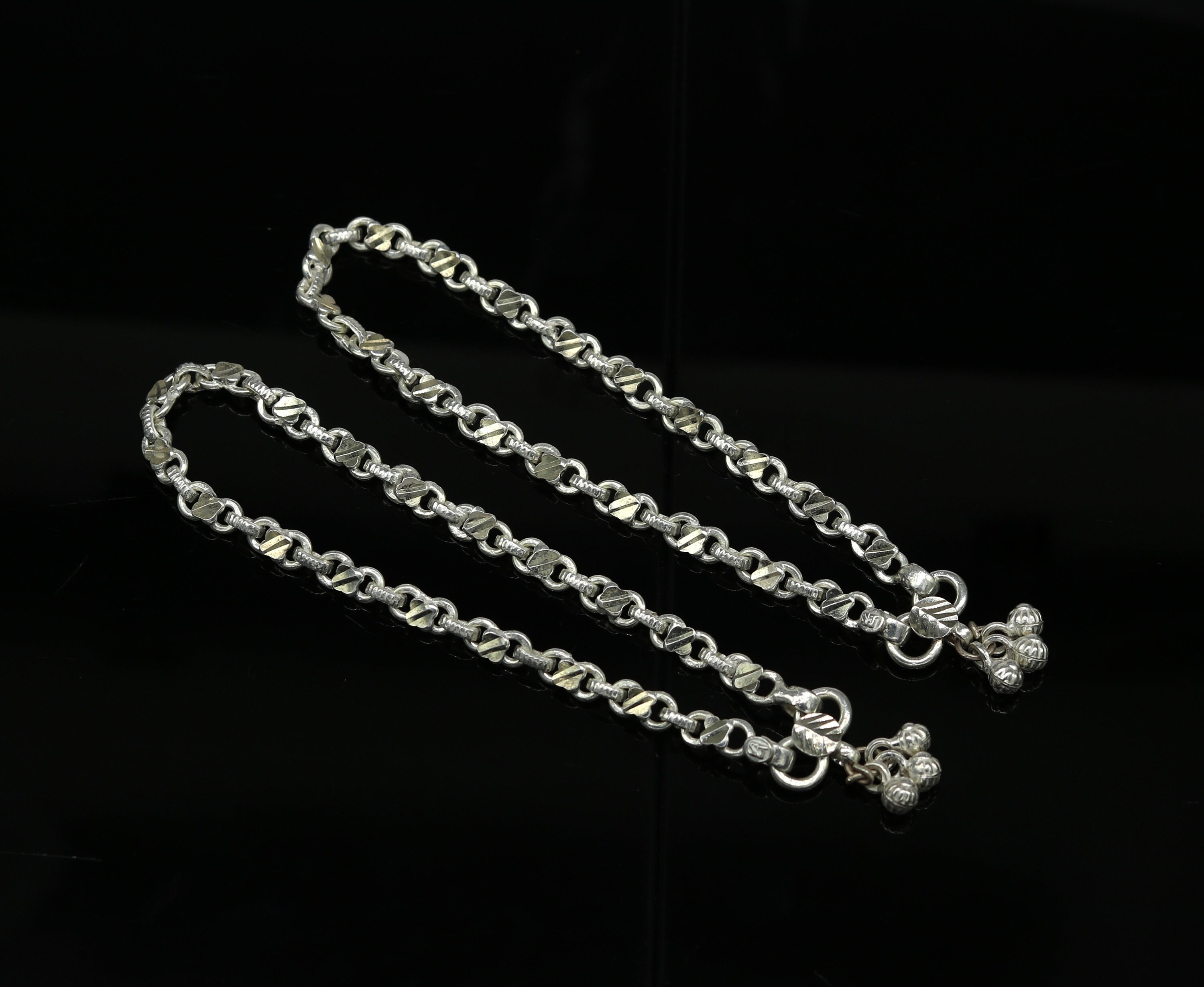 Braccialetto alla caviglia con motivo a fiore in argento sterling