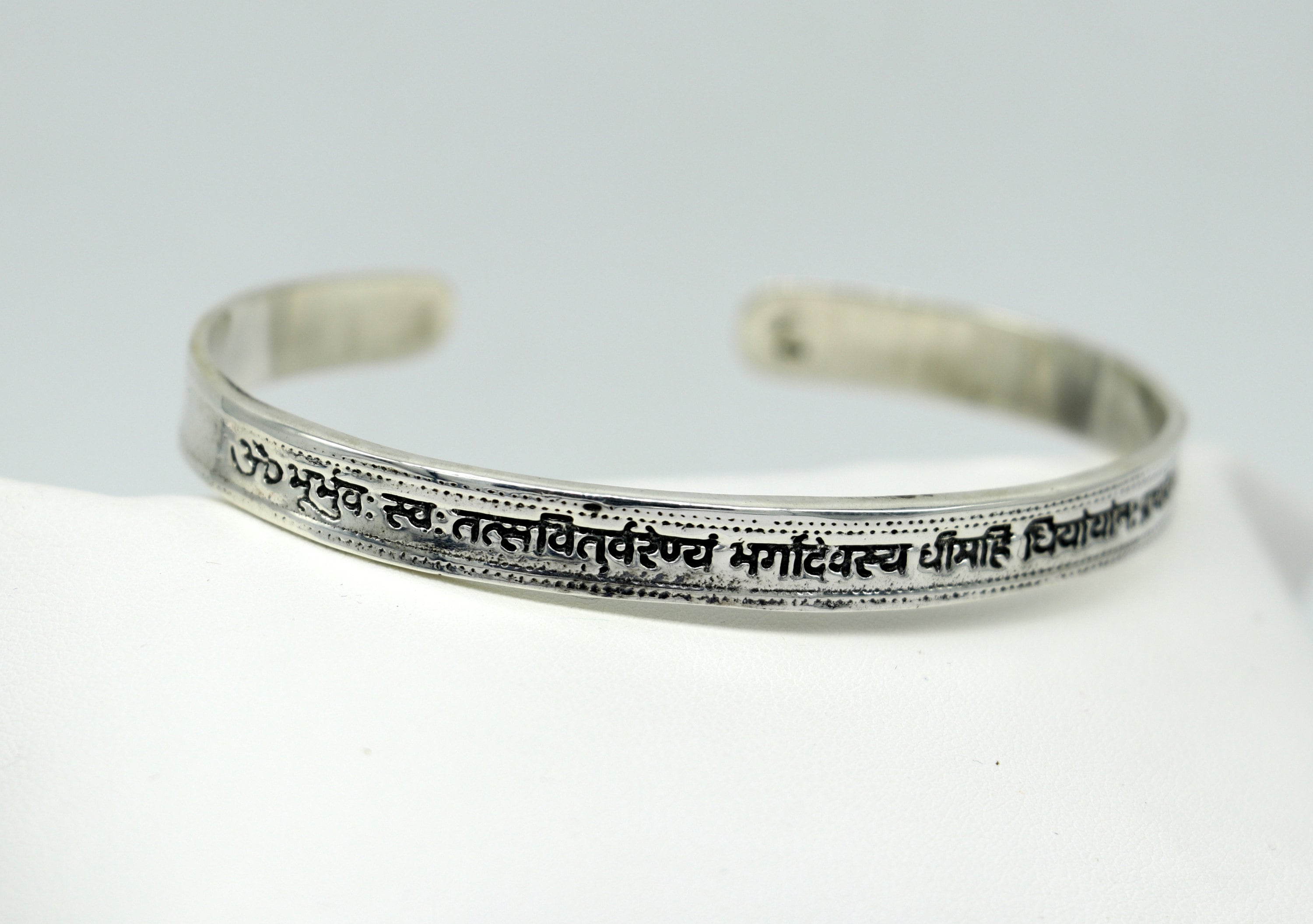 Gayatri mantra best sale bracelet