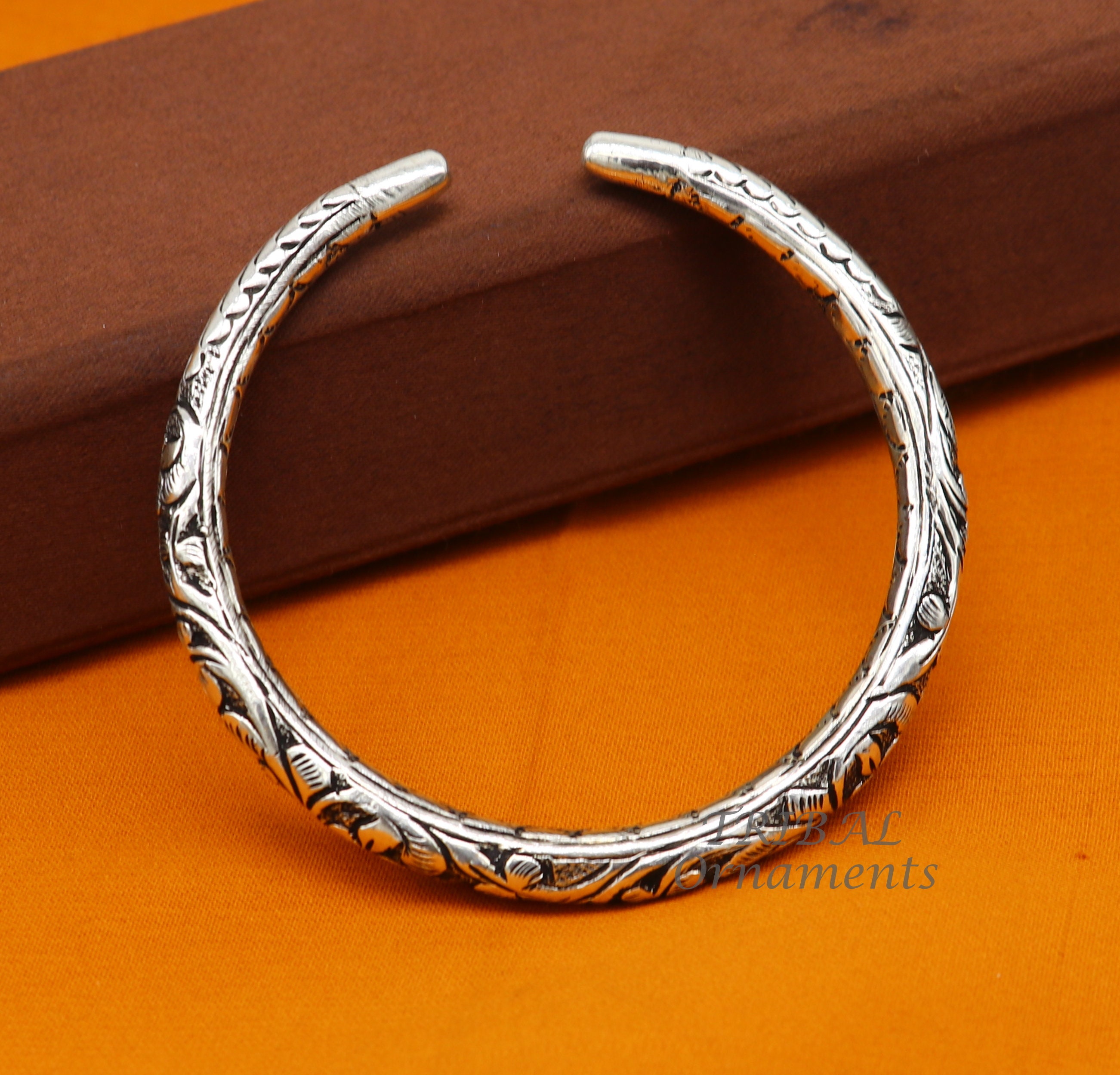 新品未使用】Chieko+ チエコプラス caviar bangle シルバー
