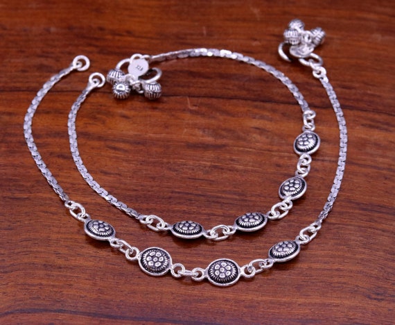 Trendy sale anklets online