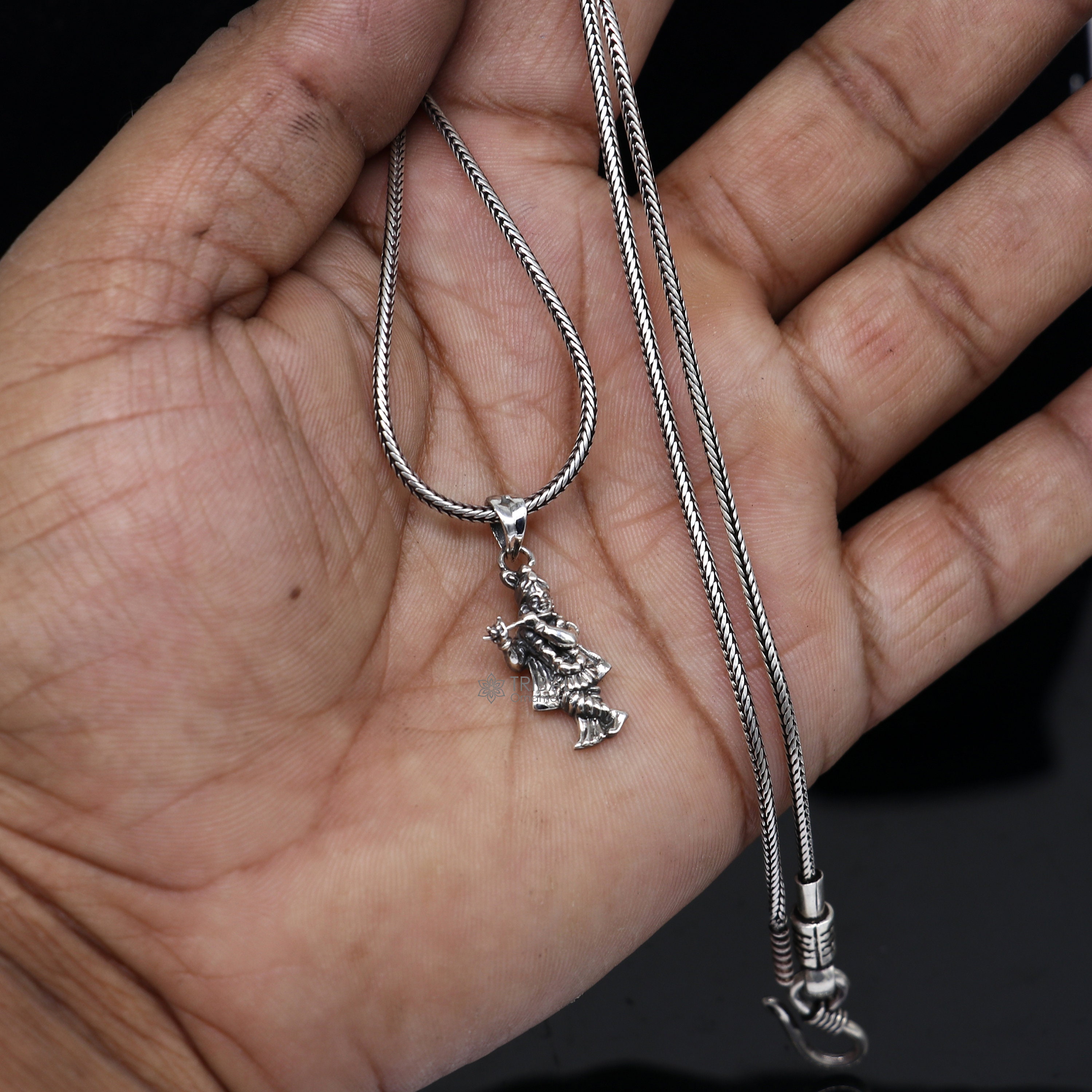 【新品未使用】クリシュナ神ペンダント＋ステンレスチェーン 新品】クリシュナ神シルバーペンダントヘッド＋ステンレス